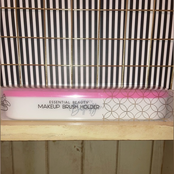 🆕 Makeup Brush Holder - Picture 5 of 11